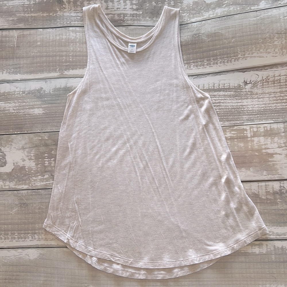 Old Navy Size: M Color: Oatmeal with Gold